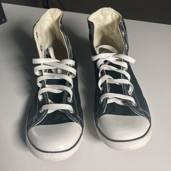 Converse Chuck Taylor All Star Black High Top Sneakers (Men’s Size 6/ W 8) Shoes - Picture 3 of 6